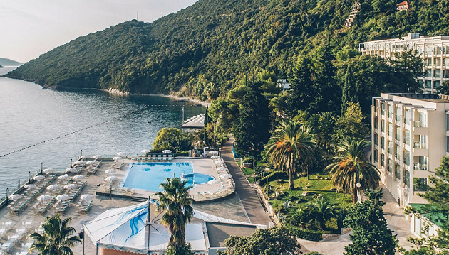 Kokybiškas poilsis Juodkalnijoje: 4★ Iberostar Herceg Novi viešbutis su viskas įskaičiuota už 675€ 696€