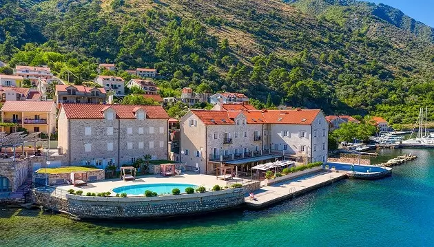 Balkanų perlas – Juodkalnija: 4★ Splendido viešbutis su pusryčiais