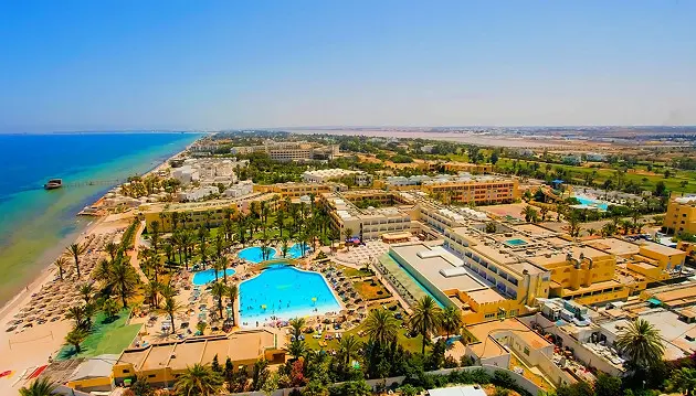 Smagus šeimos laikas Tunise: ilsėkitės ir pramogaukite 3★ viešbutyje Houda Golf & Aqua Park