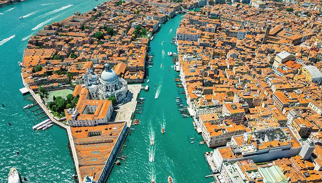 Kanalų karalystė - Venecija: aplankykite šį žavų miestą ir apsistokite 3★ viešbutyje Margherita House Venice