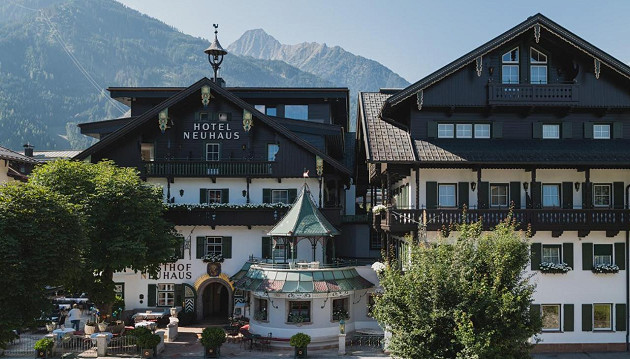 Slidinėjimas Austrijoje: kalnų didybė ir poilsis 4★ viešbutyje Neuhaus Zillertal Resort
