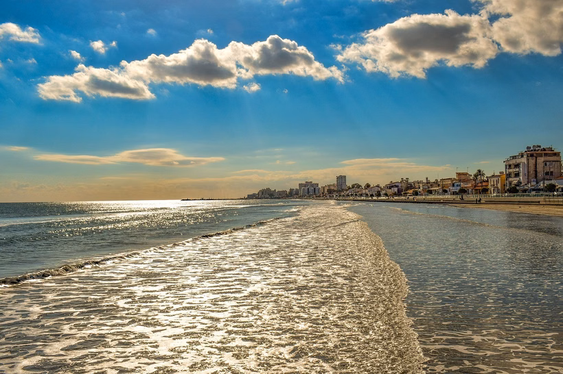 Kipras, Larnaka