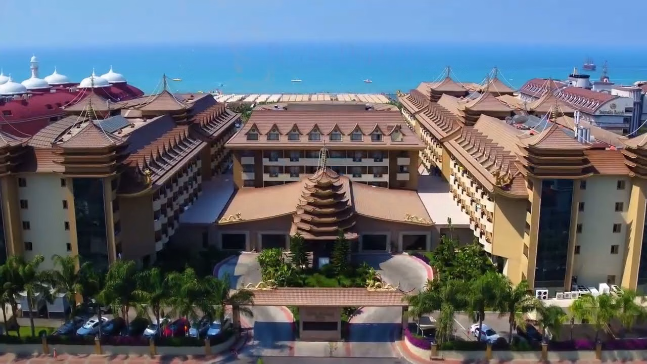 Royal Dragon Hotel