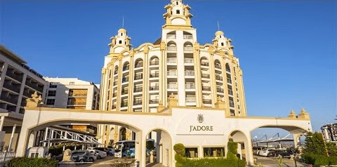 J'adore Deluxe Hotel & Spa