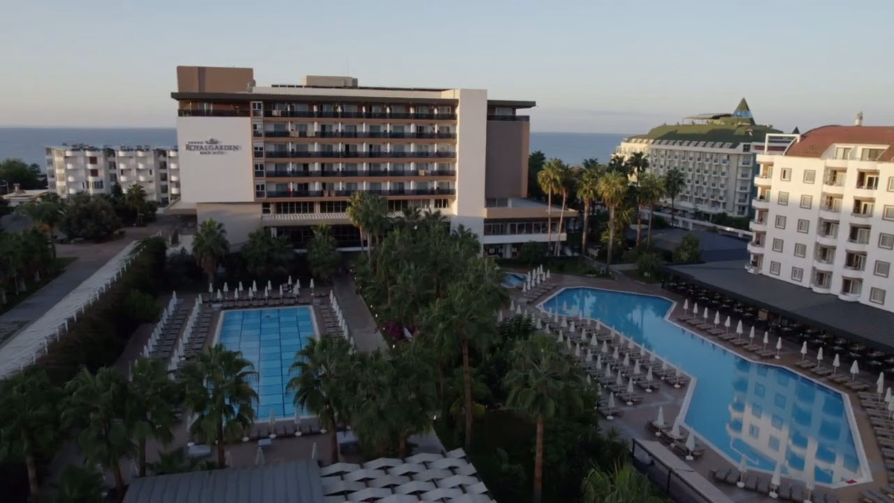 Royal Garden Beach Hotel